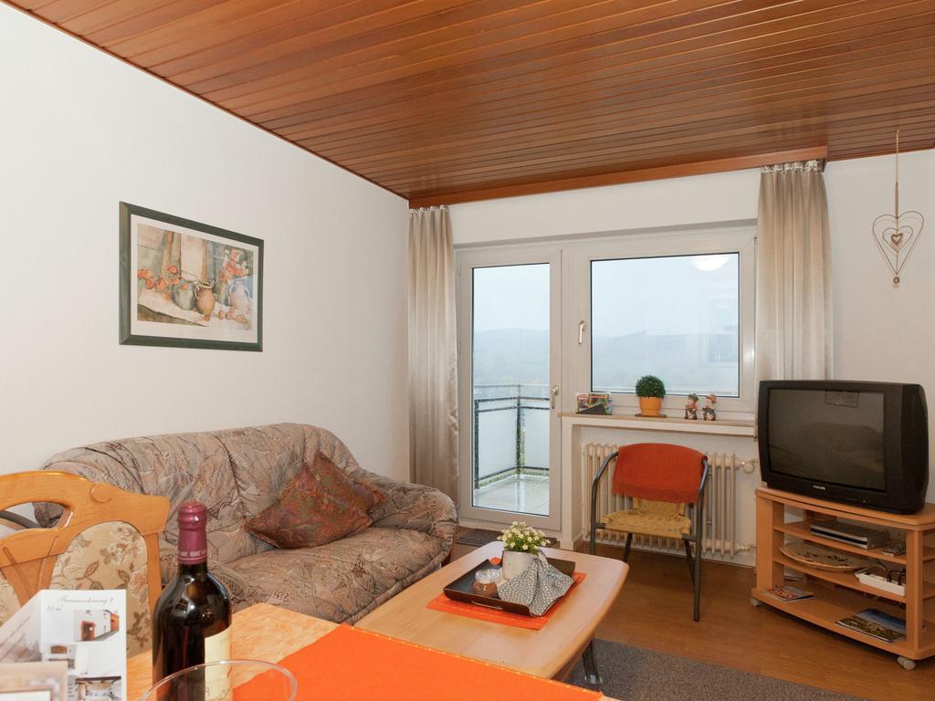 Serene Apartment In Meschede With Balcony Grevenstein Dış mekan fotoğraf