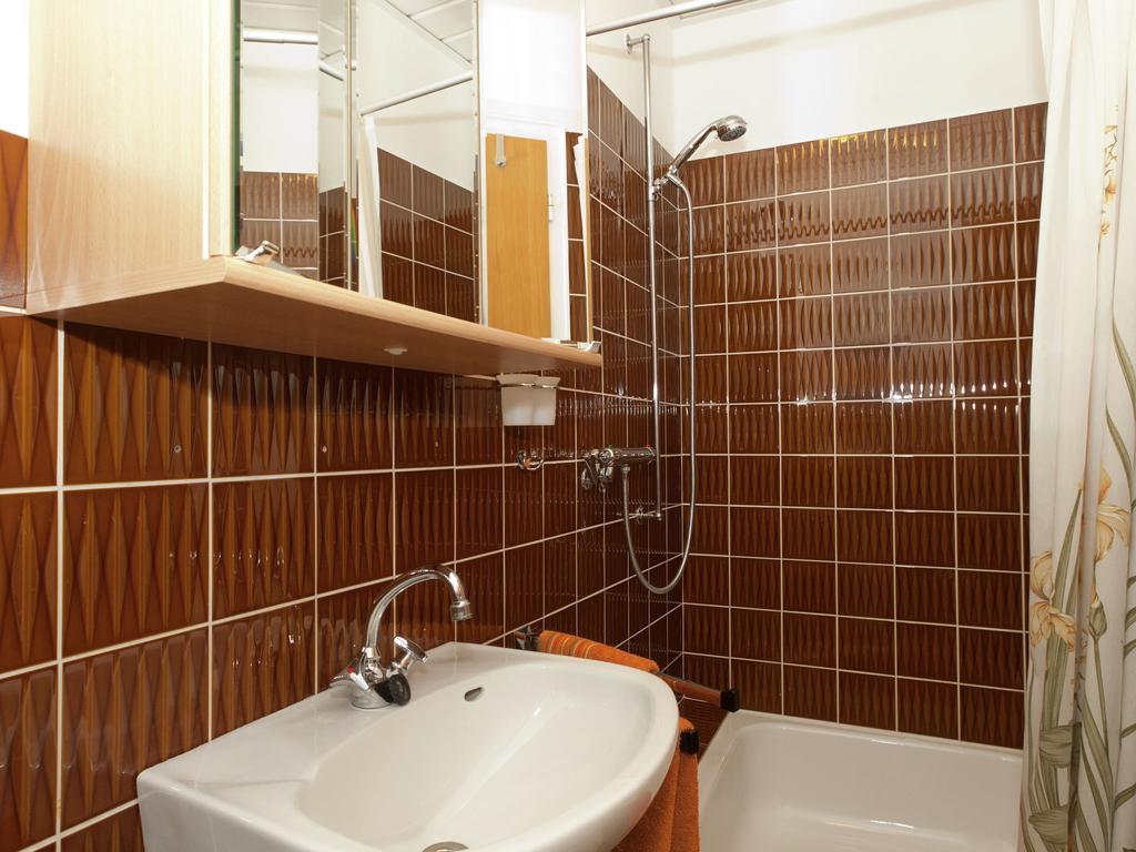 Serene Apartment In Meschede With Balcony Grevenstein Dış mekan fotoğraf